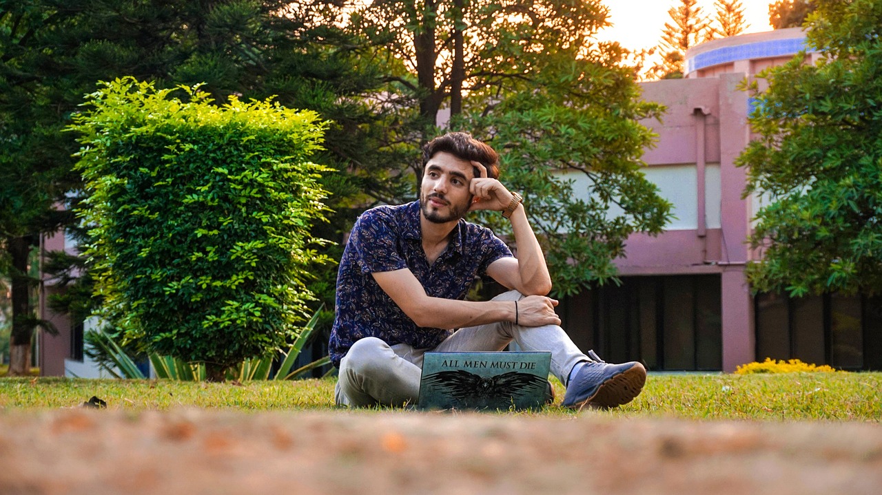 student-7503372_1280